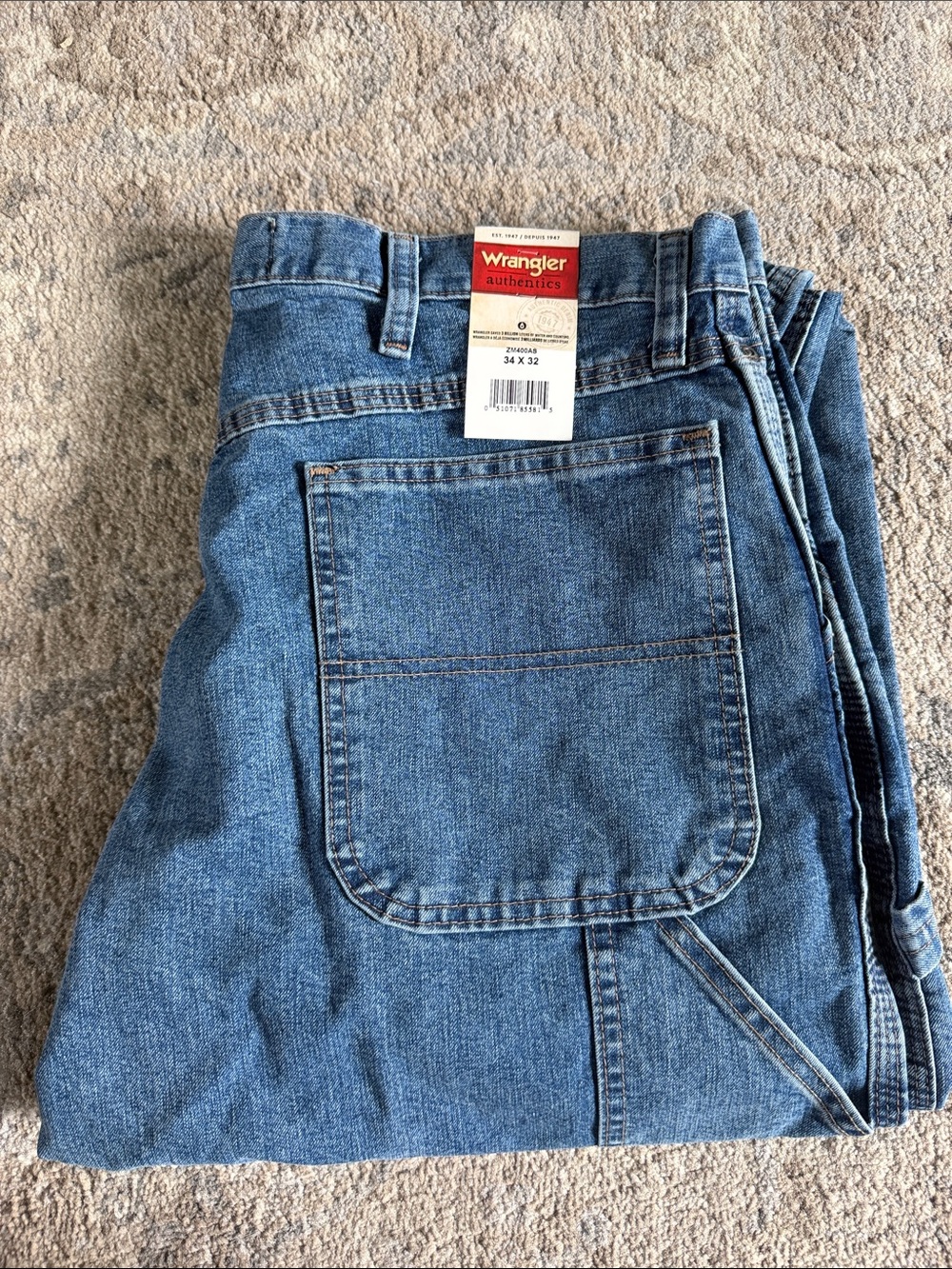 Wrangler Men's Light Blue Relaxed Fit Carpenter Jeans